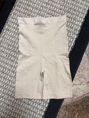 Shapermint High-Waist Nude Shaping Shorts